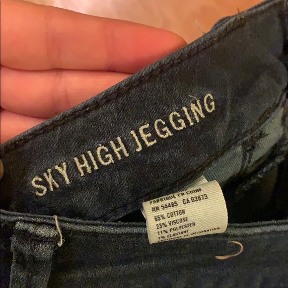 American Eagle Sky High Jegging/ Size 4 - Picture 7 of 8